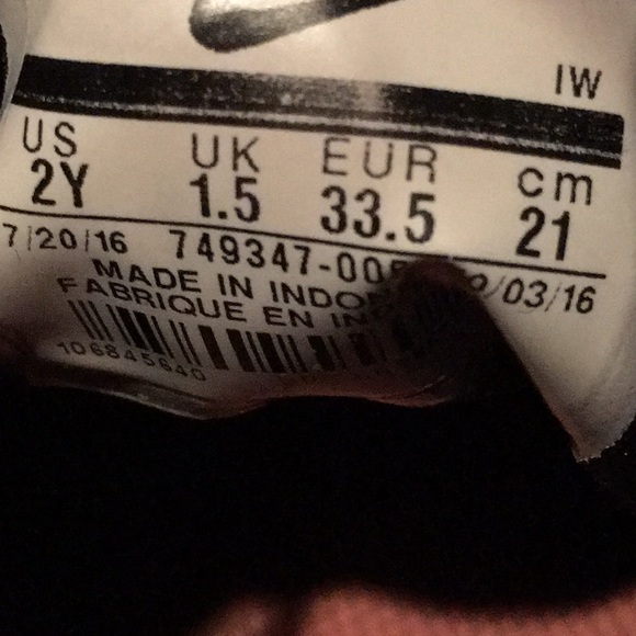 Shoes - Picture 2 of 2